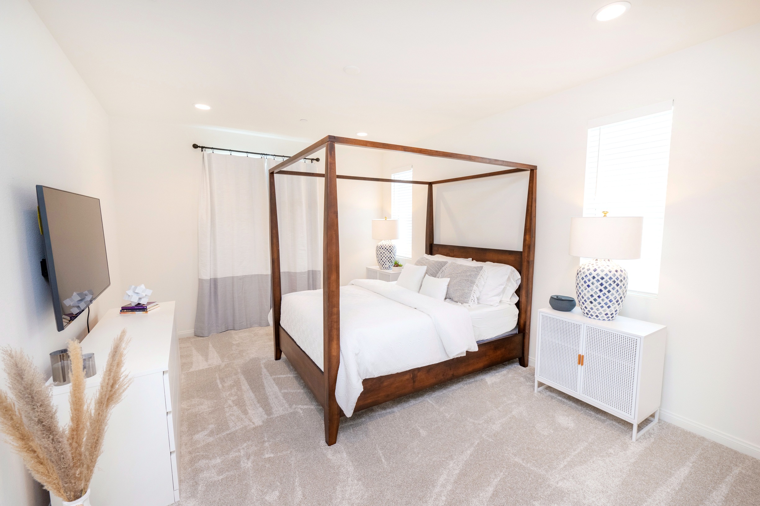 2615 Babaco St. — Two more bedrooms and a second full bath.