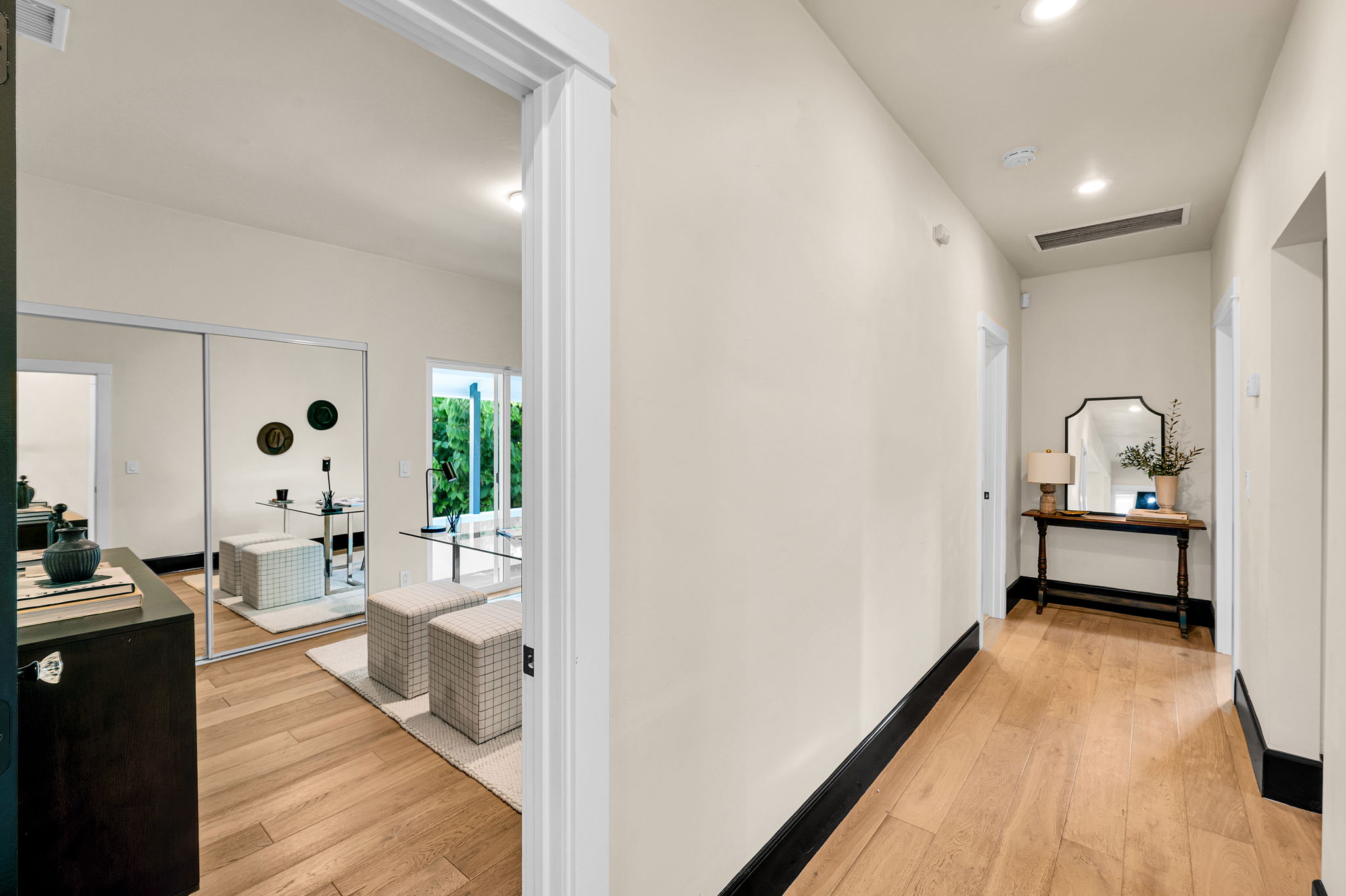 3235 Fenelon St. — The connective tissue.