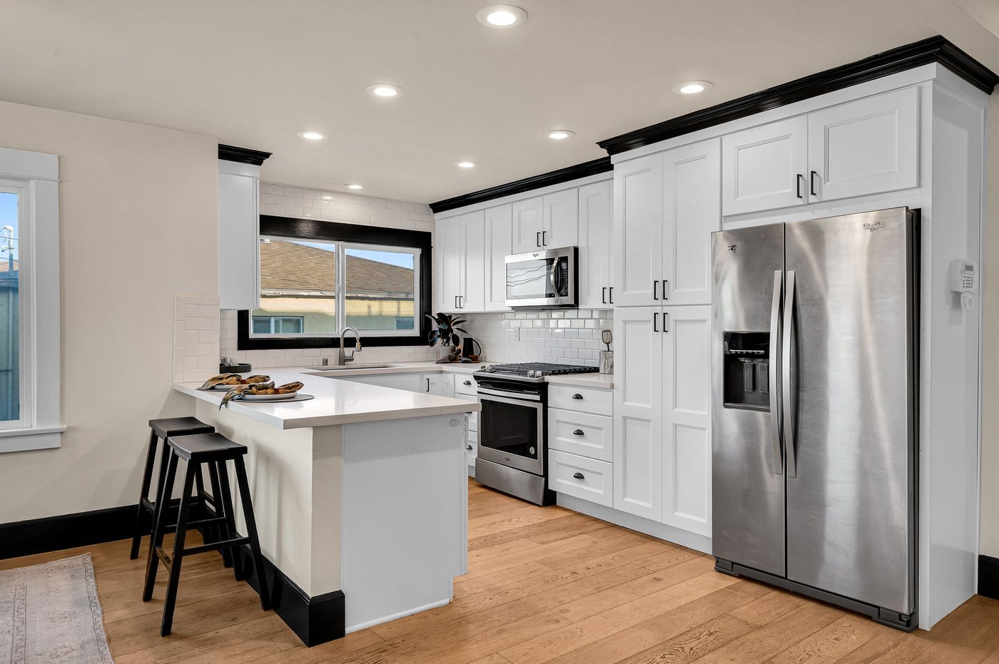 3235 Fenelon St. — kitchen