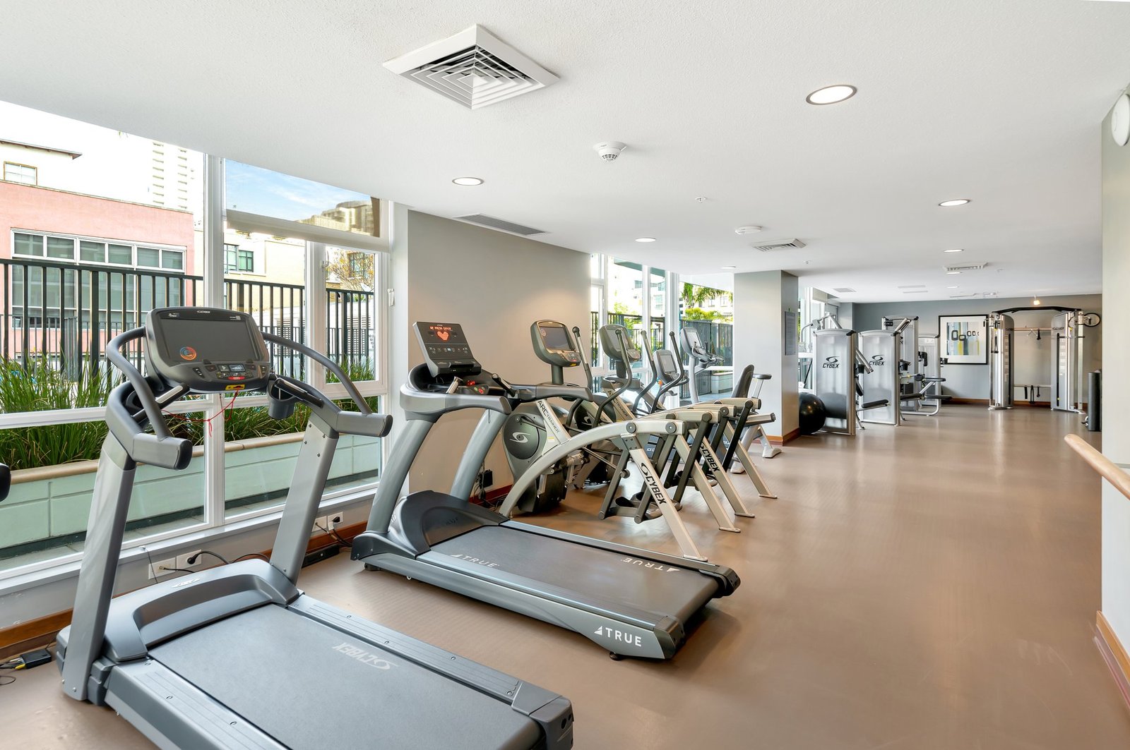 building fitness center