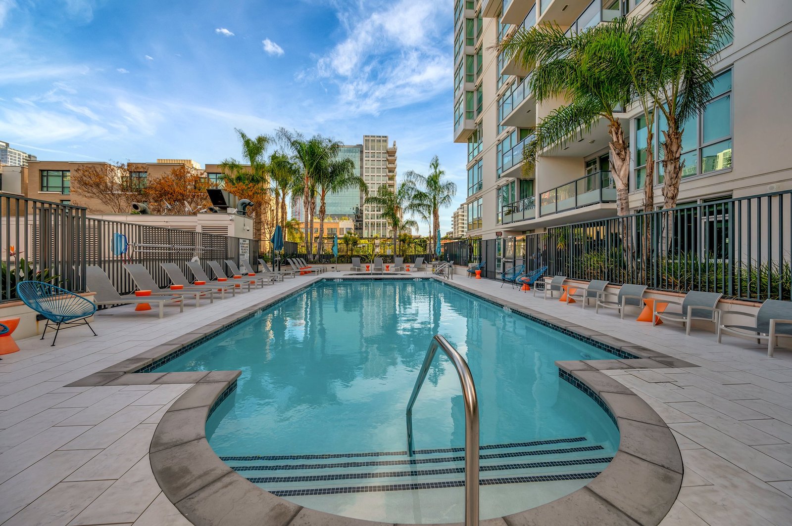 courtyard pool, second angle