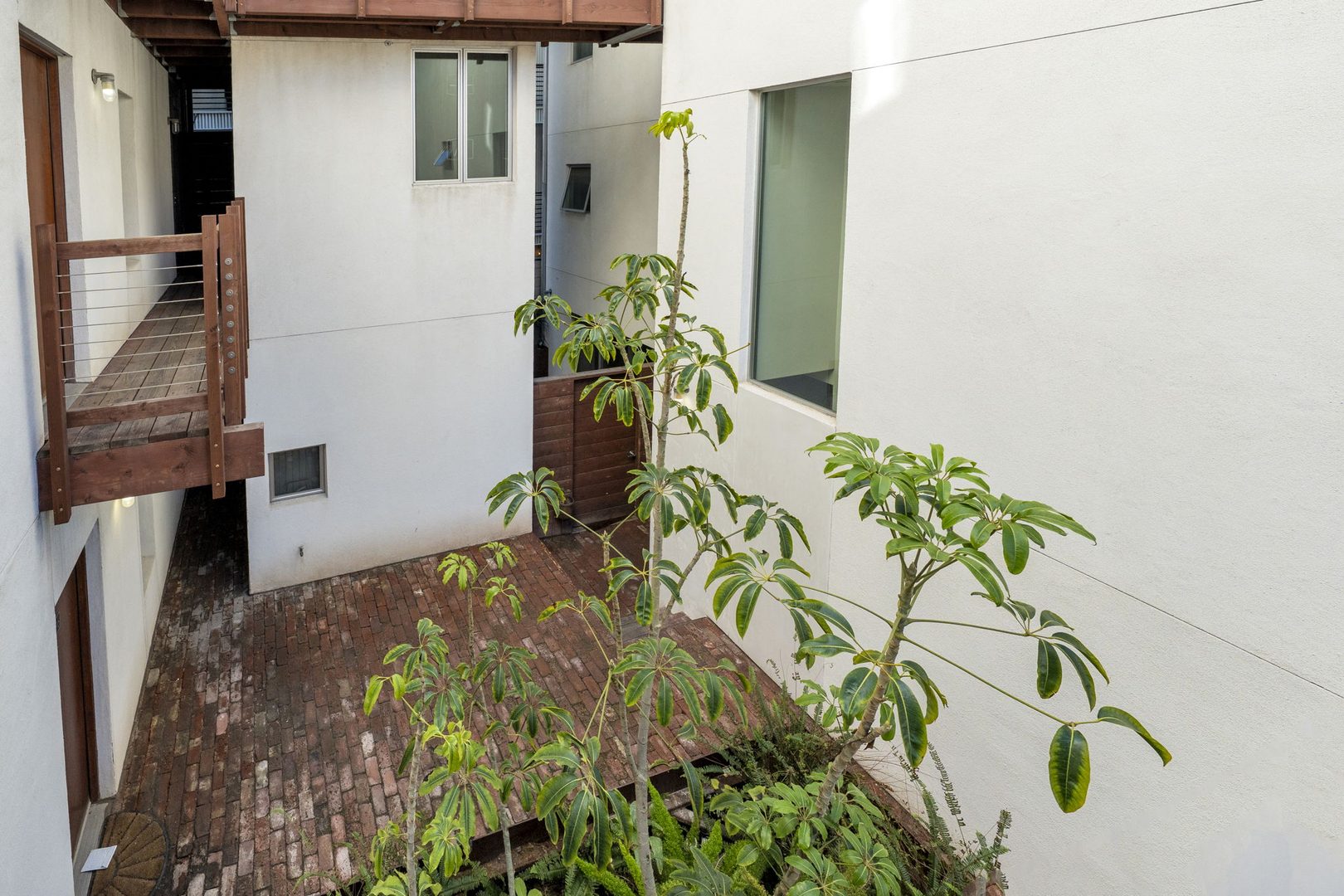 The Casita, Unit 303 &mdash; courtyard approach
