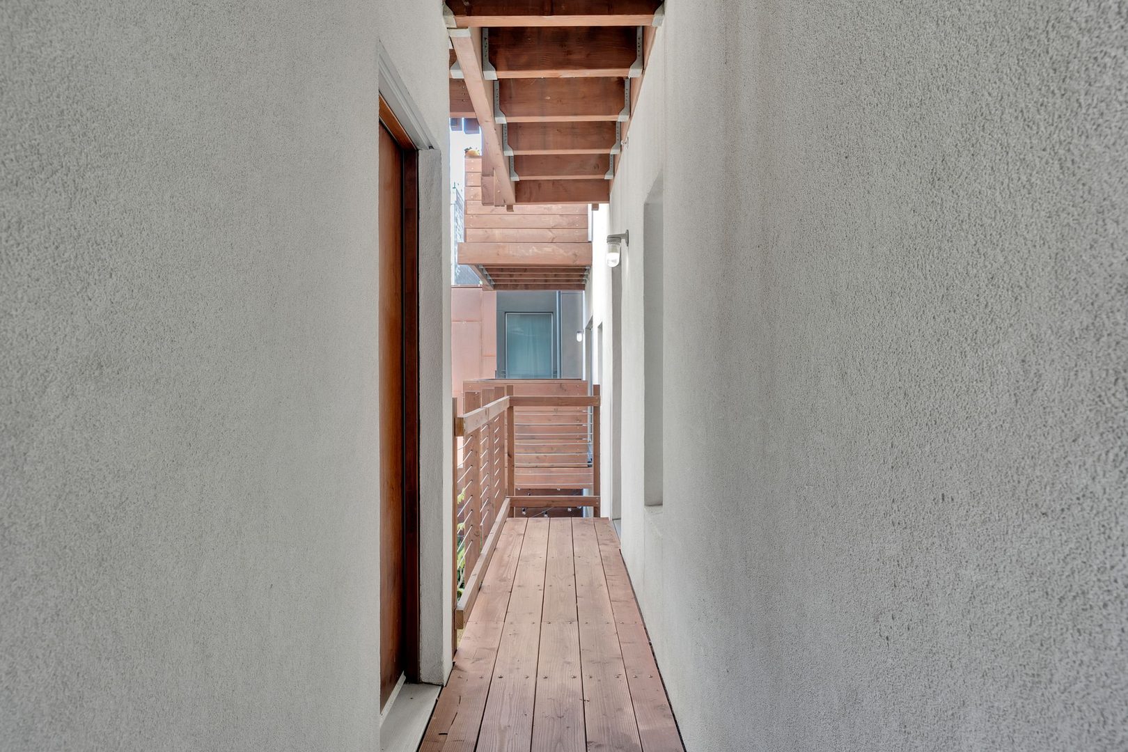 The Casita, Unit 303 &mdash; entry walkway