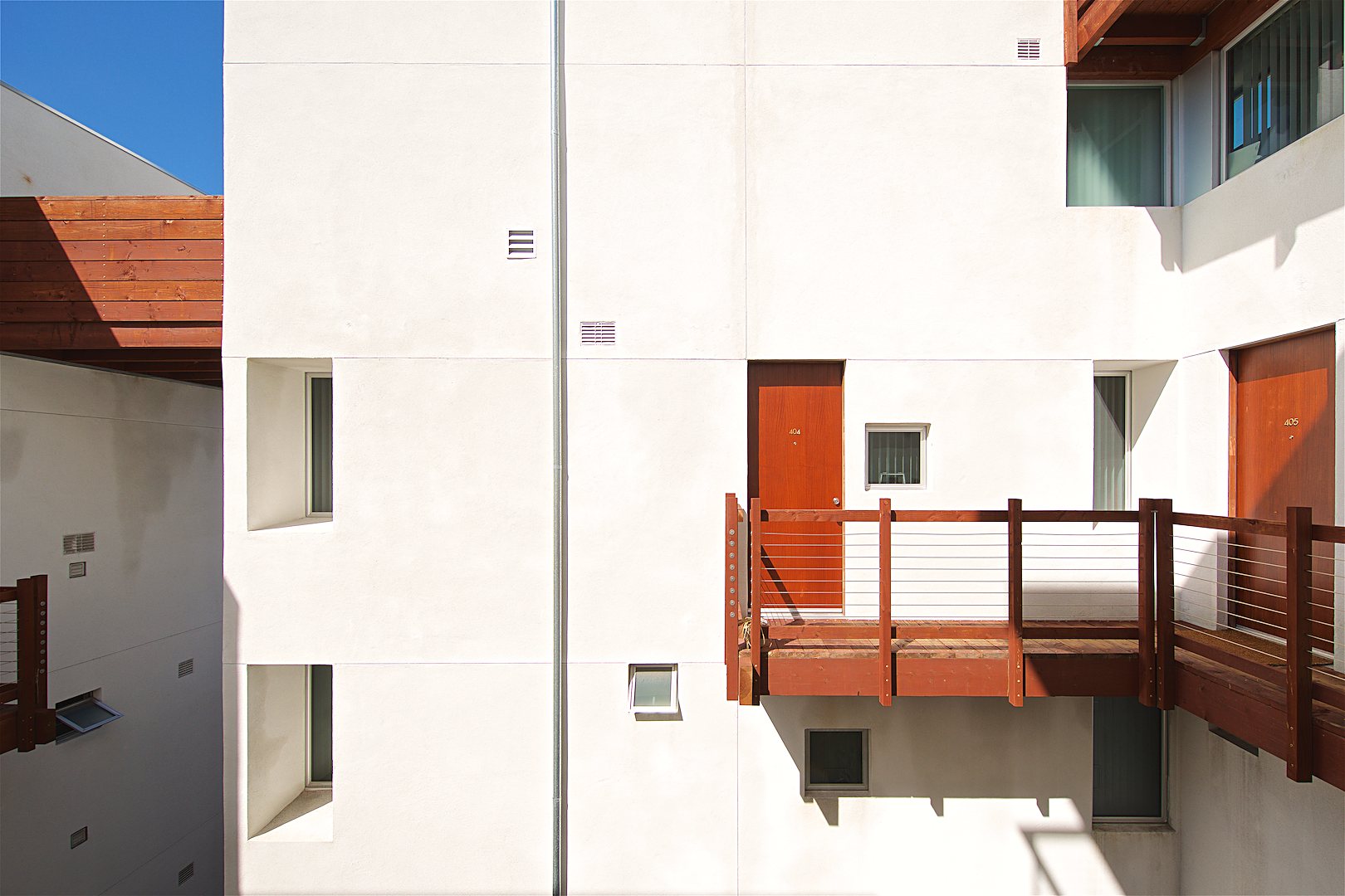 The Sky Loft, Unit 404 &mdash; courtyard walkway