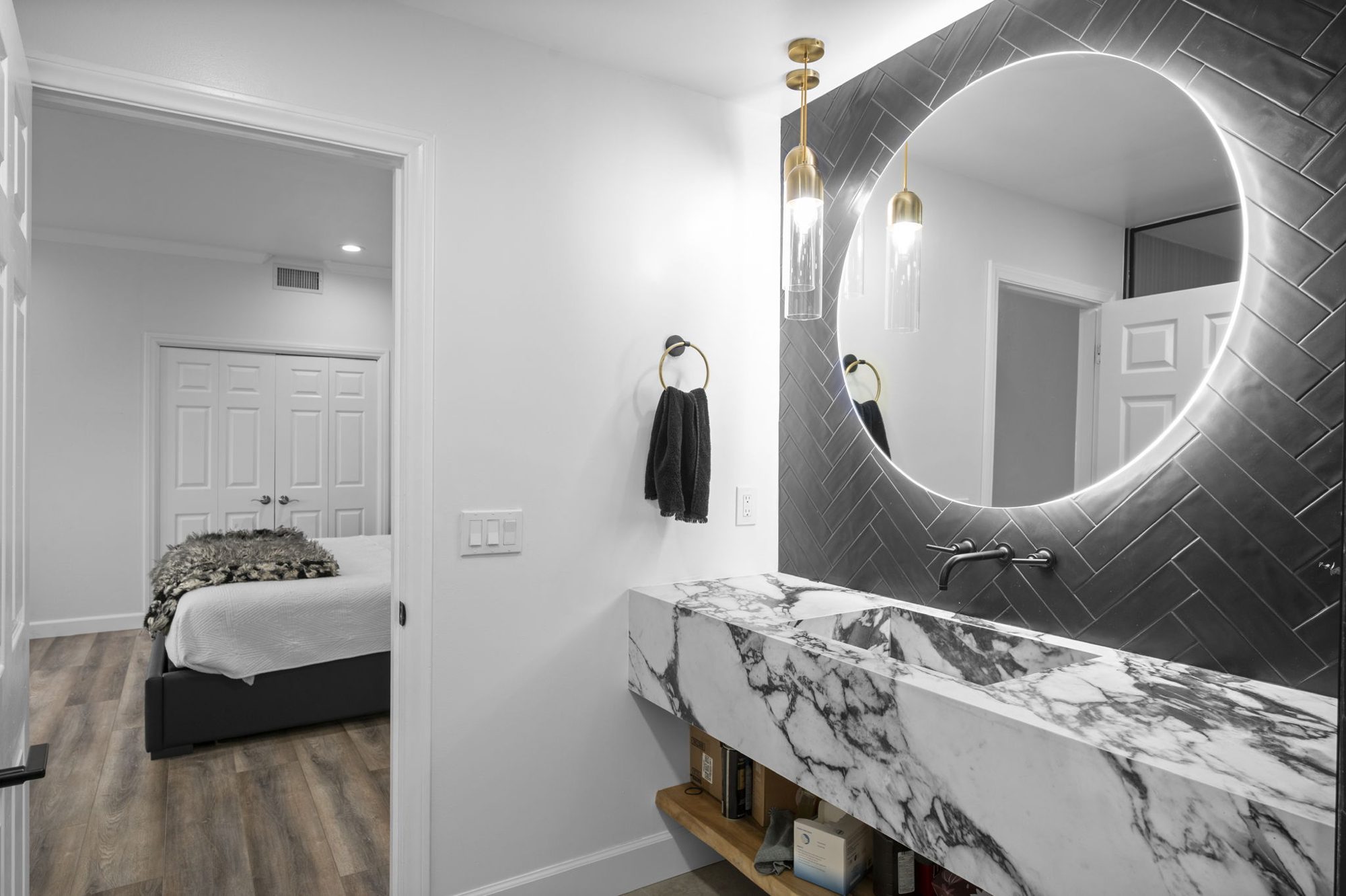 6206 Caminito Plata &mdash; Room for everyone.