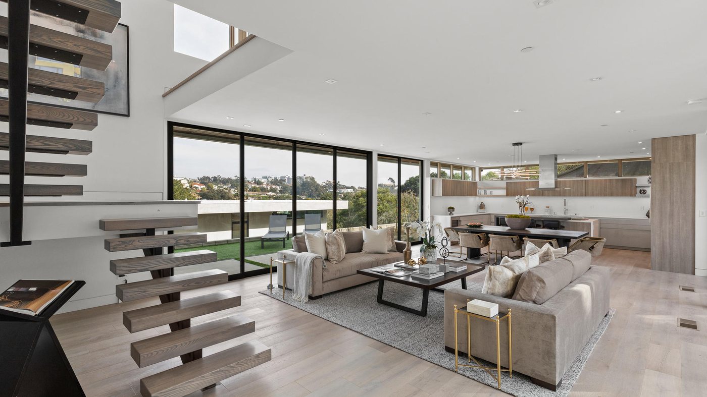3115 Goldfinch St, San Diego, CA 92103