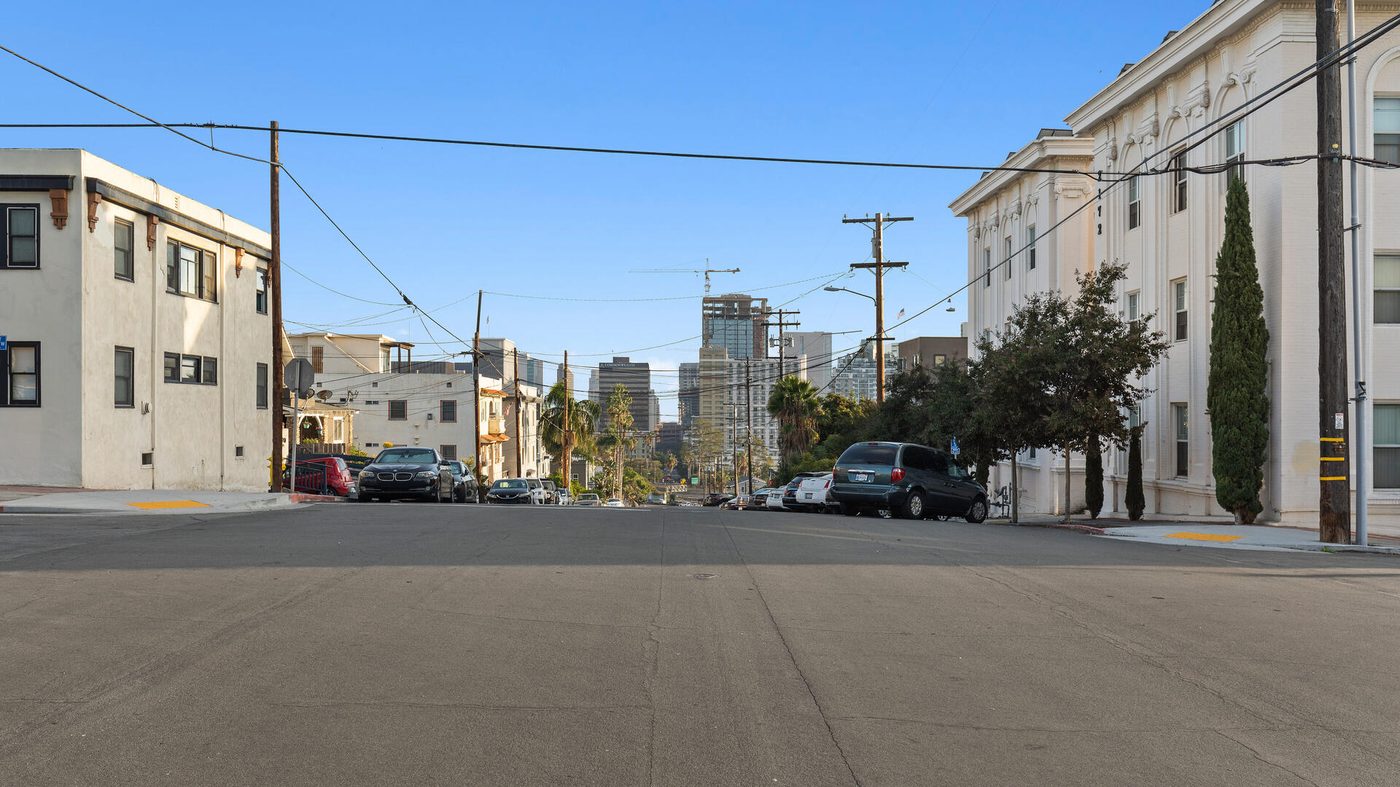 202 W. Ivy St, San Diego, CA 92101