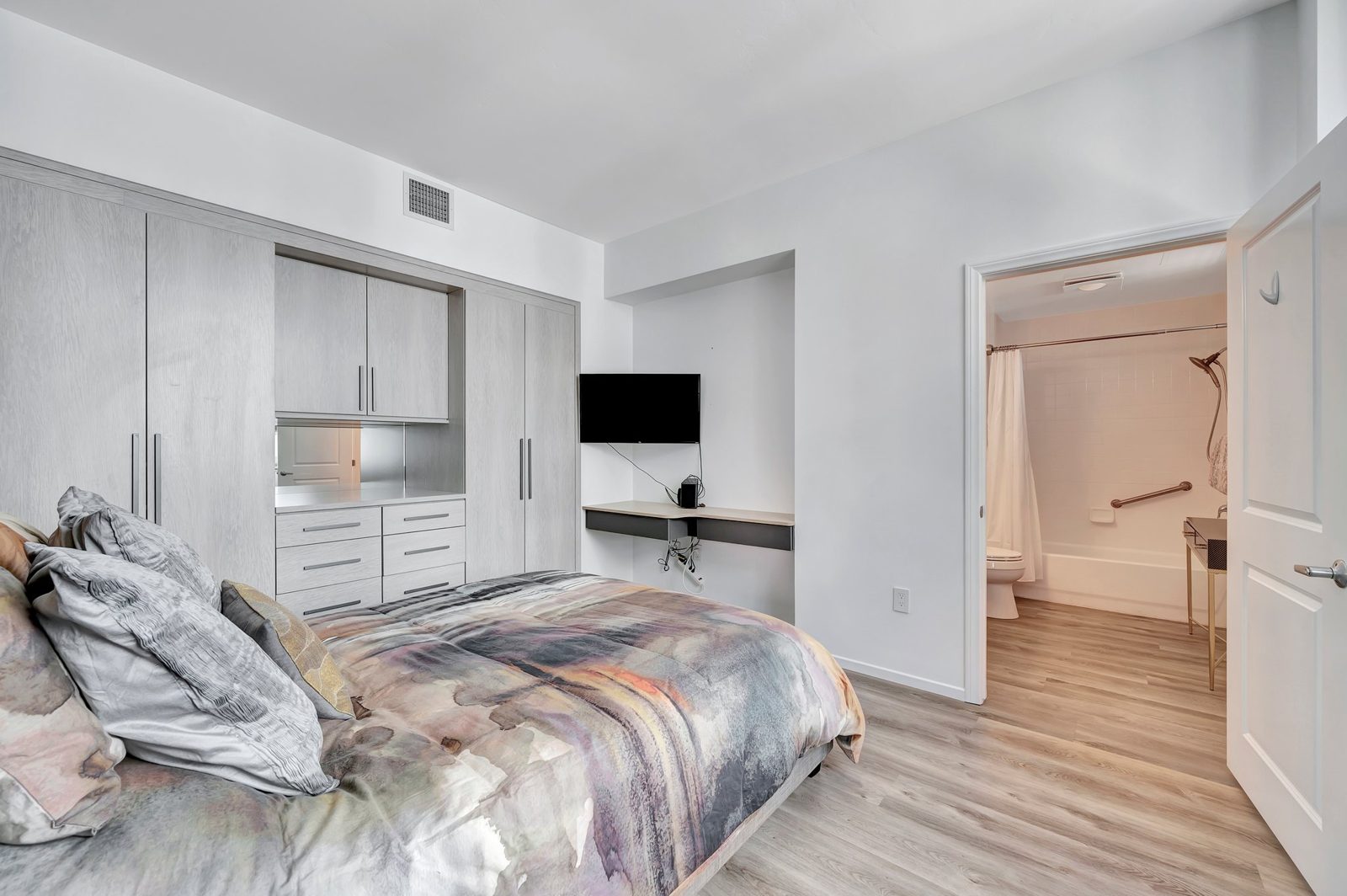 206 Park Blvd, #502, San Diego, CA 92101