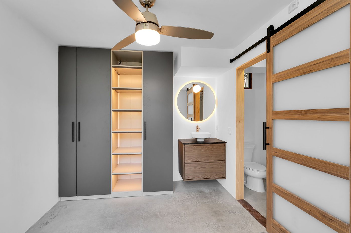 The Columbian — closet and bath vanity
