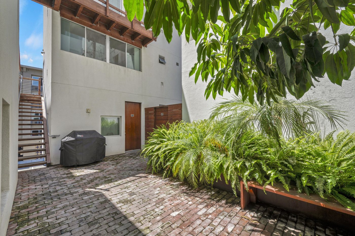 The Columbian — interior courtyard